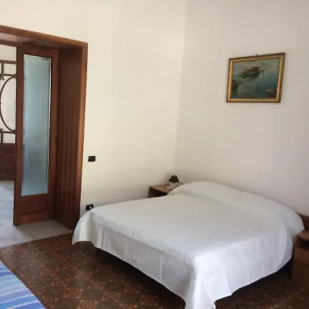 Bed & Breakfast The Reef House 4*