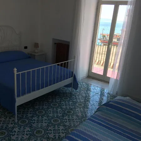 The Reef House 4* Pozzuoli