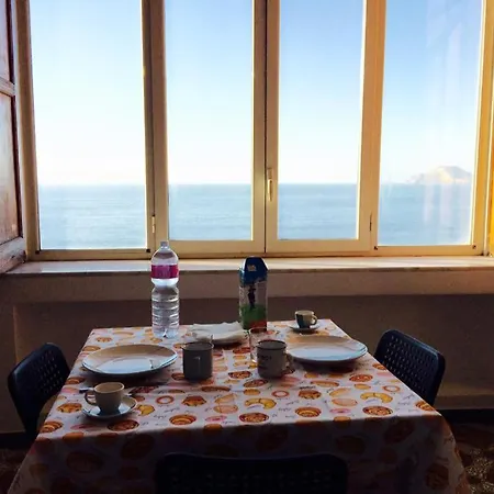 The Reef House Bed & Breakfast Pozzuoli