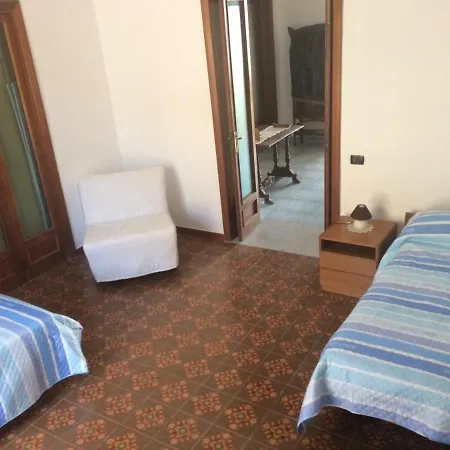 The Reef House 4*