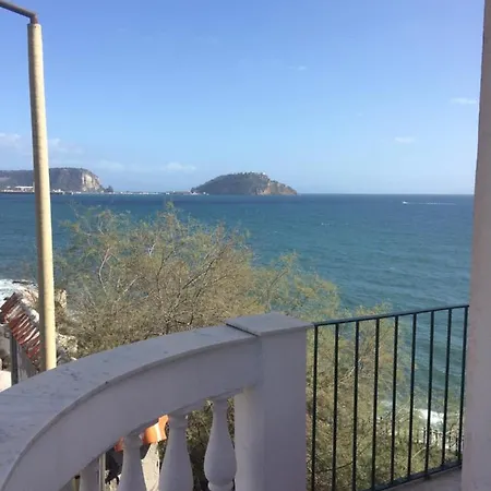 The Reef House Pozzuoli