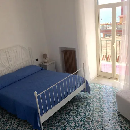 Bed & Breakfast The Reef House Pozzuoli