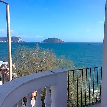 The Reef House ベッド・アンド・ブレックファスト